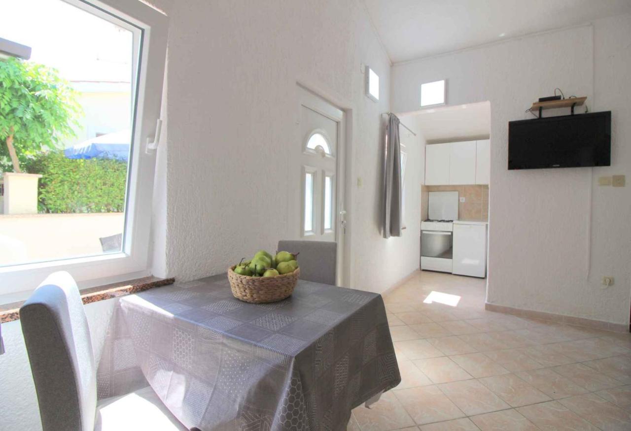 Apartment In Porec/istrien 10215